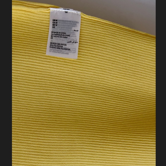 Yellow blouse - Picture 3 of 3